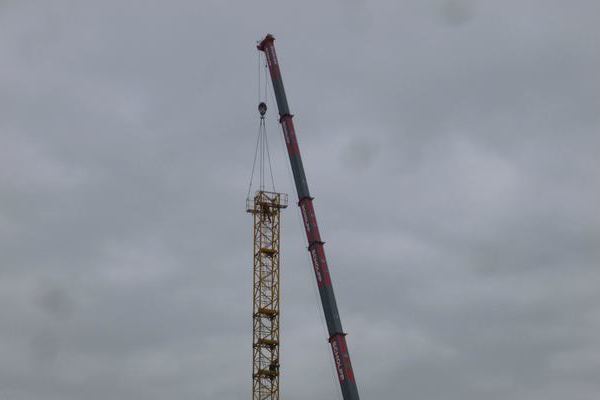 Ger�st ist vollst�ndig aufgebaut.j